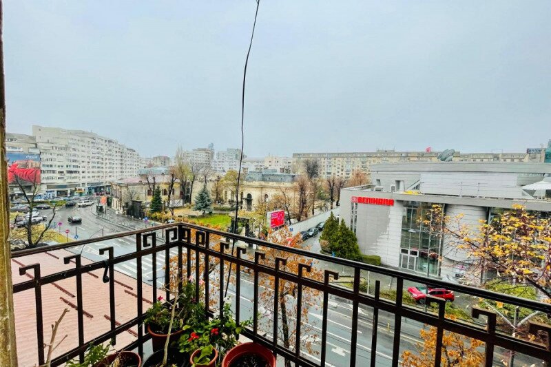 Dacia vis a vis de Sheraton, ocazie direct proprietar, fara agentii